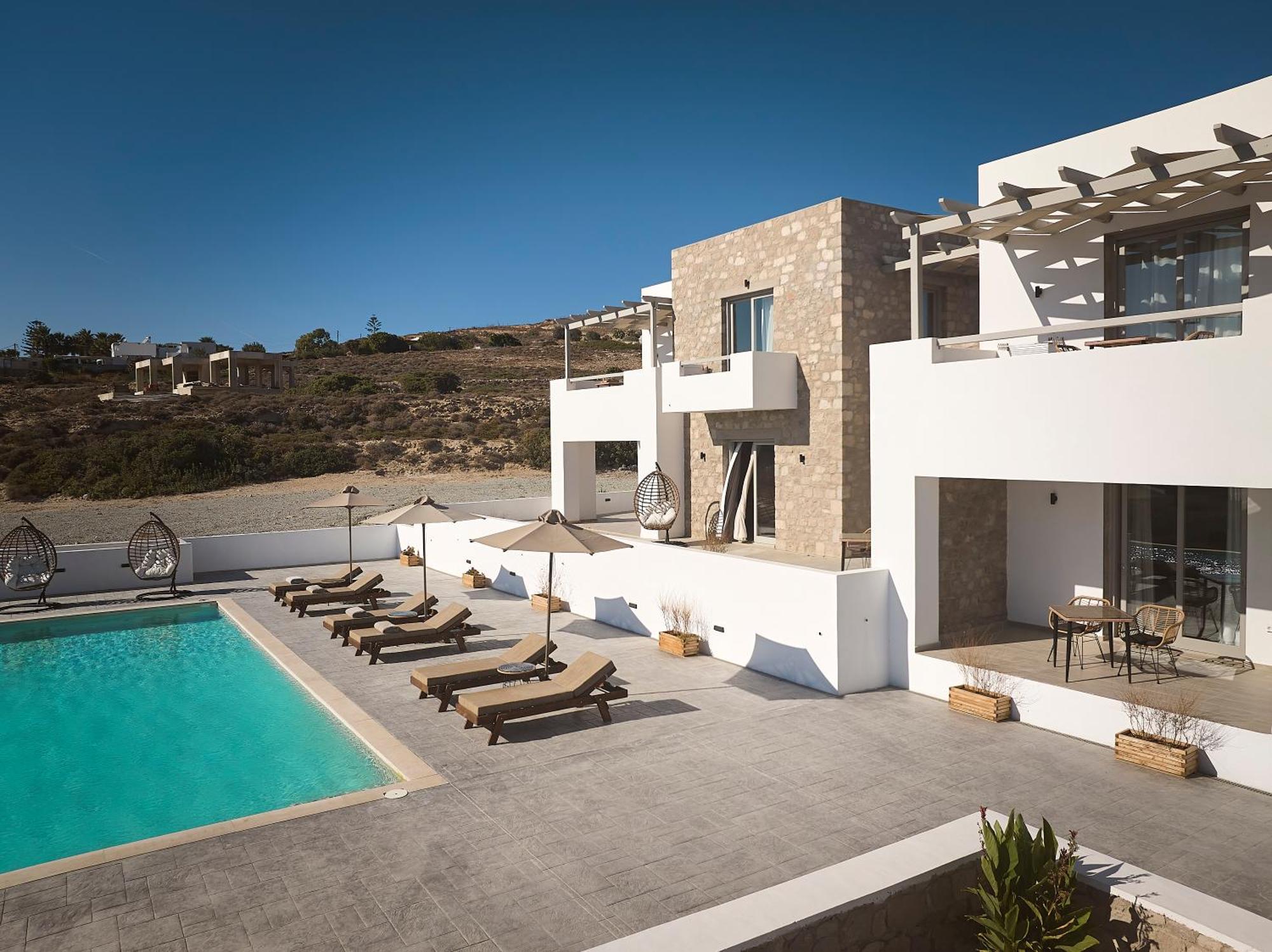 Kedros Milos Suites Adamantas  Екстериор снимка