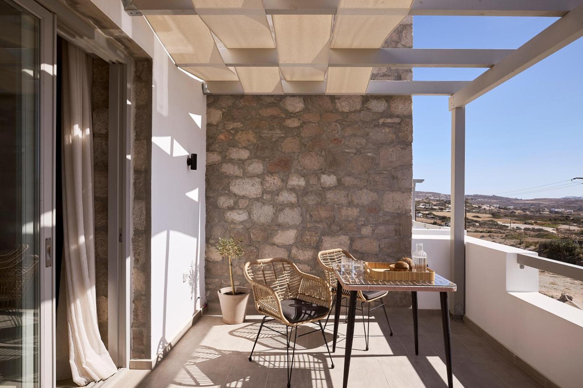 Kedros Milos Suites Adamantas  Стая снимка